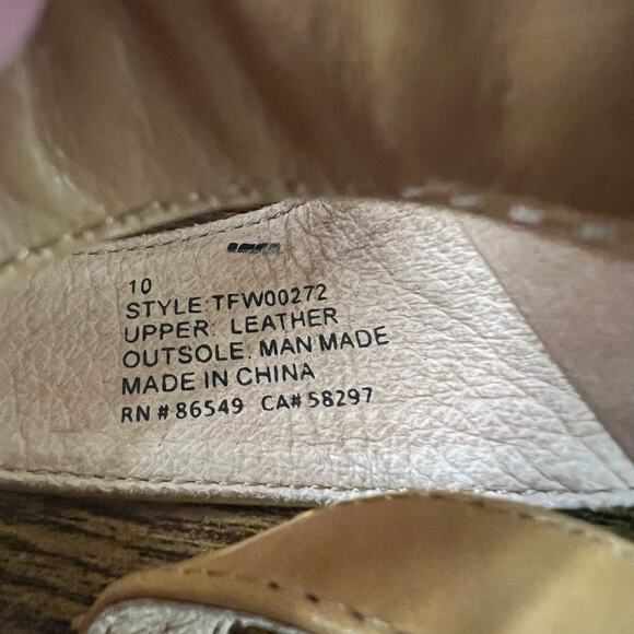 Tommy Bahama Palrinna Wedge Sandals 10 Leather Tan Open Toe Tasseled Ankle Heels - Picture 7 of 12